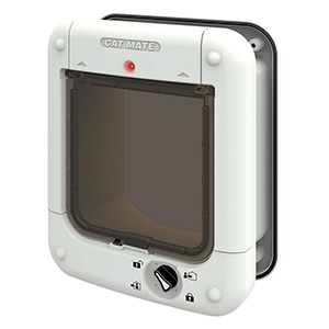 Cat Mate Microchip Cat Flap, Cat Flap Microchip activated for up to 30 Cats  - White