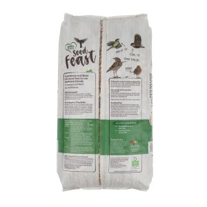 bird feed pets at home